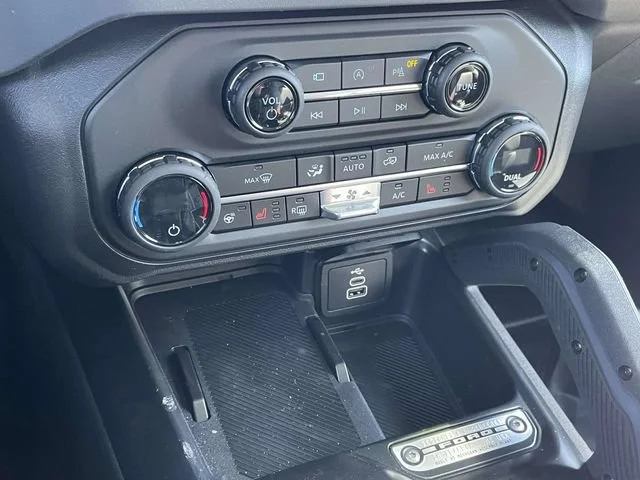 2026 Ford Bronco 4-Door Badlands - Photo 32