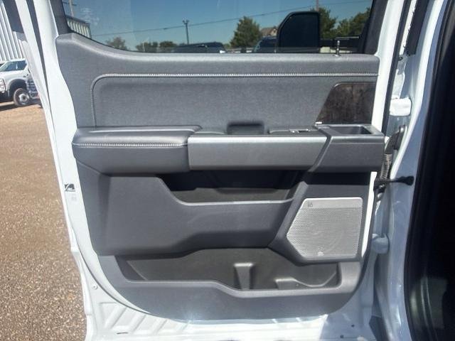 New 2026 Oxford White Ford Lariat image 71