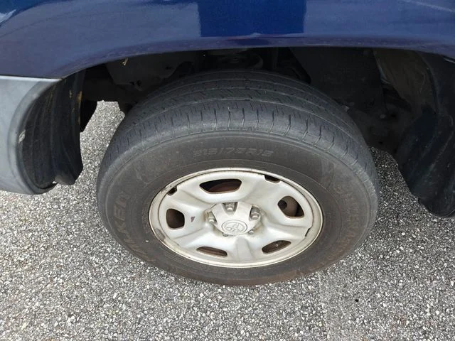 Used 2007 Blue Toyota  image 4