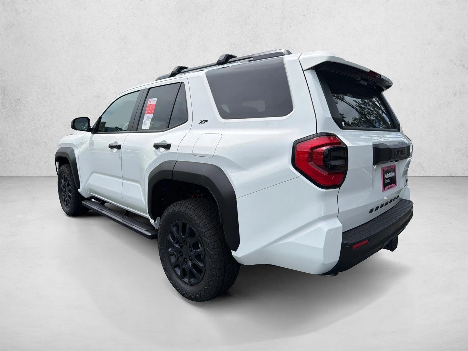 Used 2026 Ice Cap Toyota SR5 image 5