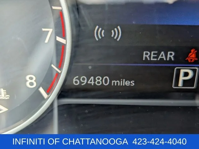 Used 2023 Red Nissan Platinum image 24