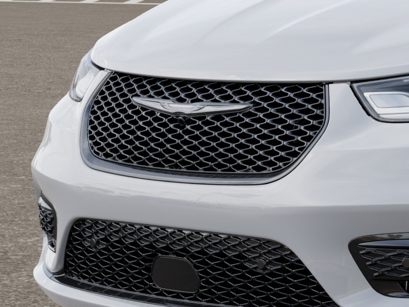 New 2026 Bright White Clear-Coat Exterior Paint Chrysler Select image 35