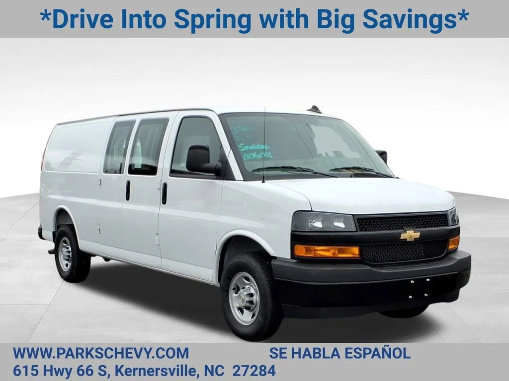 2026 Chevrolet Express 2500 Extended Work Van HD's photo