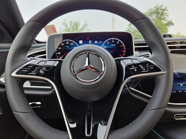 New 2026 Obsidian Black Metallic Mercedes-Benz E450 image 17
