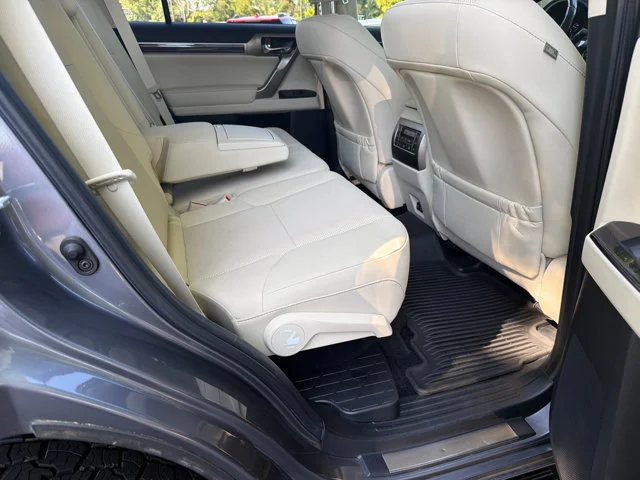 Used 2020 Gray Lexus GX 460 Premium image 15