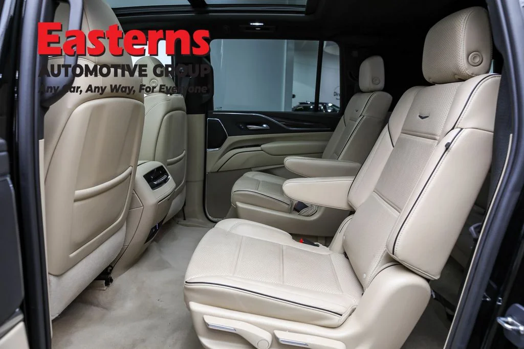 Used 2023 Black Cadillac Premium image 24