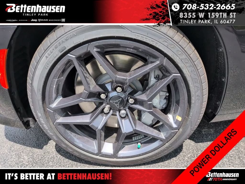 New 2026 Diamond Black Crystal Pearlcoat Dodge Scat Pack image 12