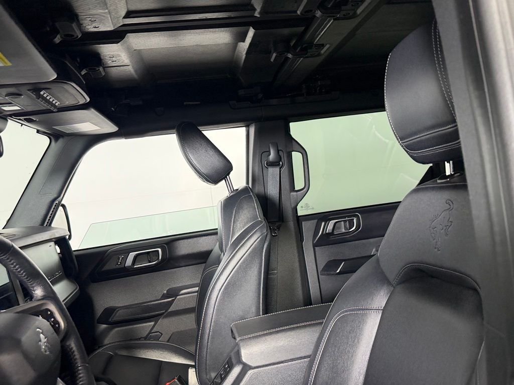 Used 2025 Shadow Black Ford Badlands image 24