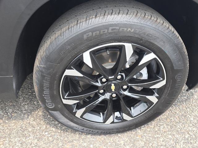 Used 2023 Mosaic Black Metallic Chevrolet LT image 19