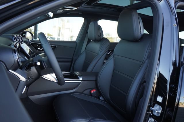 New 2026 Black Mercedes-Benz GLC 300 image 48