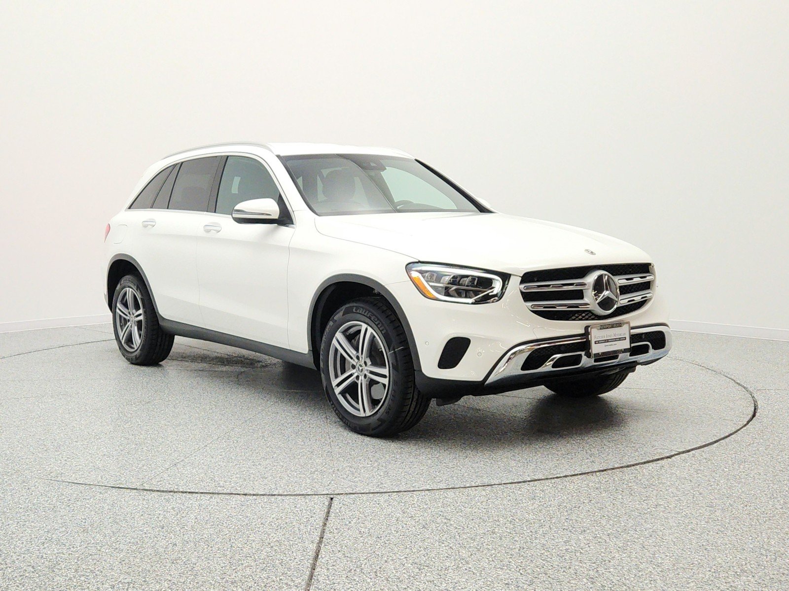 Used 2022 Polar White Mercedes-Benz GLC 300 SUV image 3