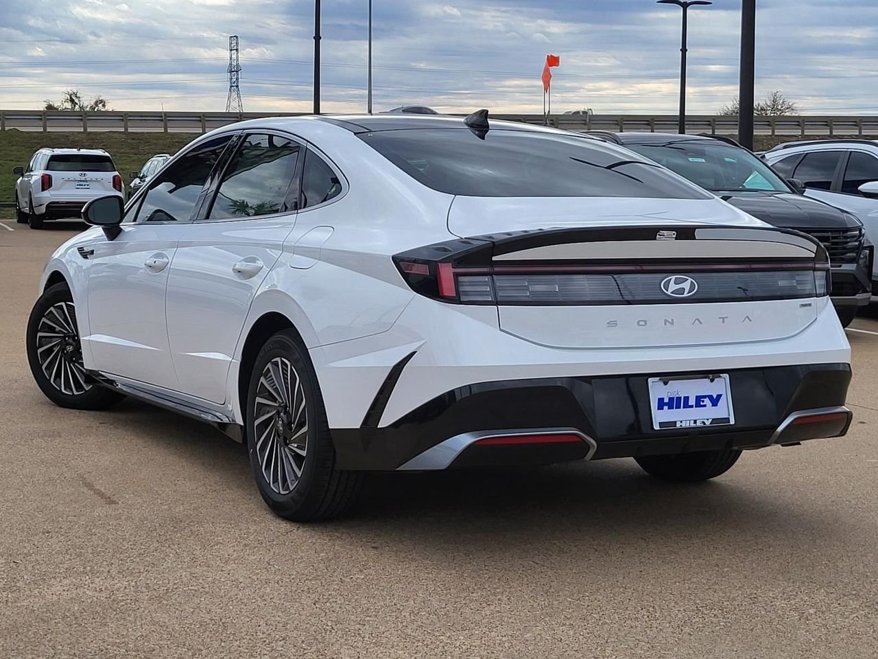 New 2026 Serenity White Hyundai SEL image 3
