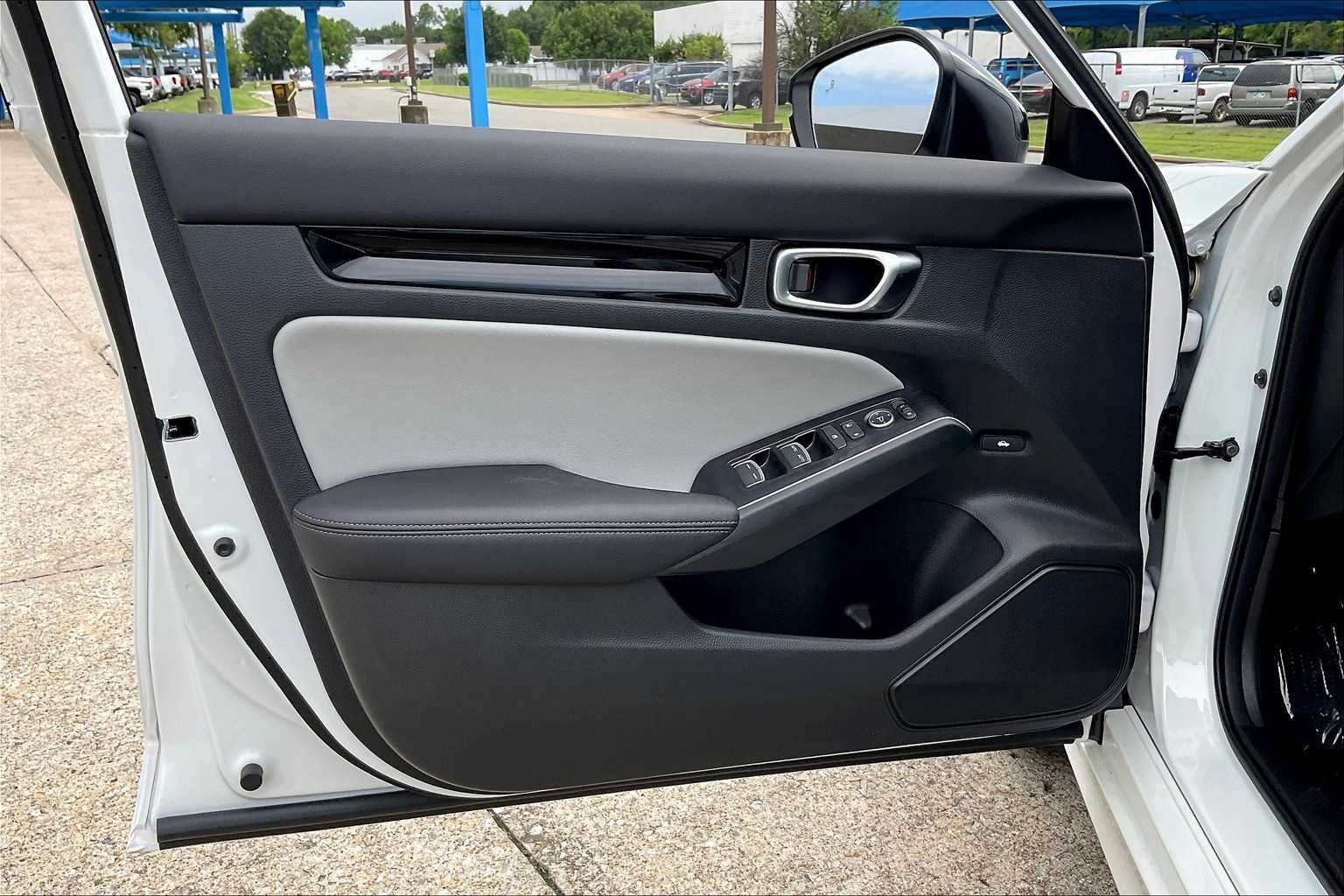 2026 Honda Civic Sport Touring - Photo 10