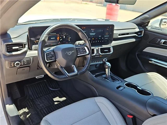 Used 2024 Whtie Ford I4CV image 10