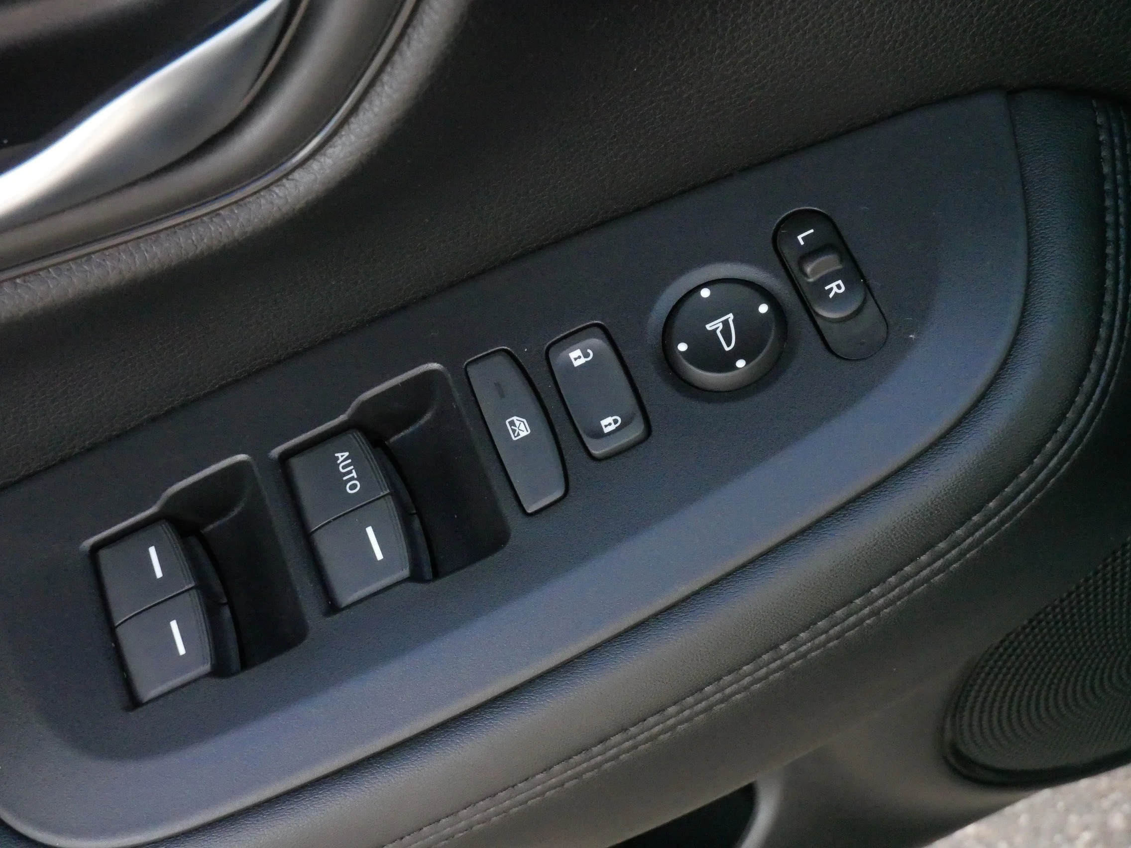 2024 Honda HR-V LX - Photo 19