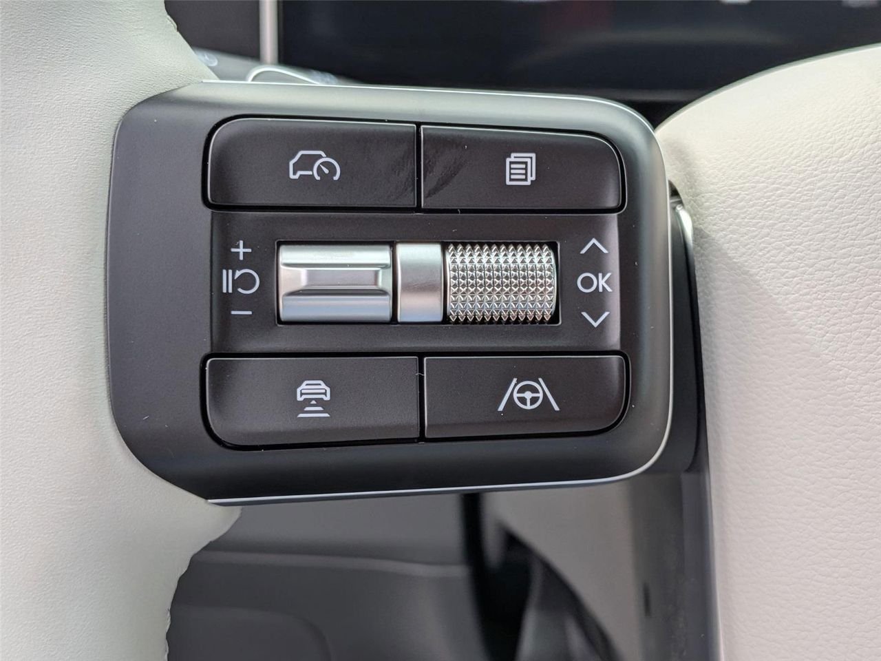 New 2026 Serenity White Hyundai SE image 15
