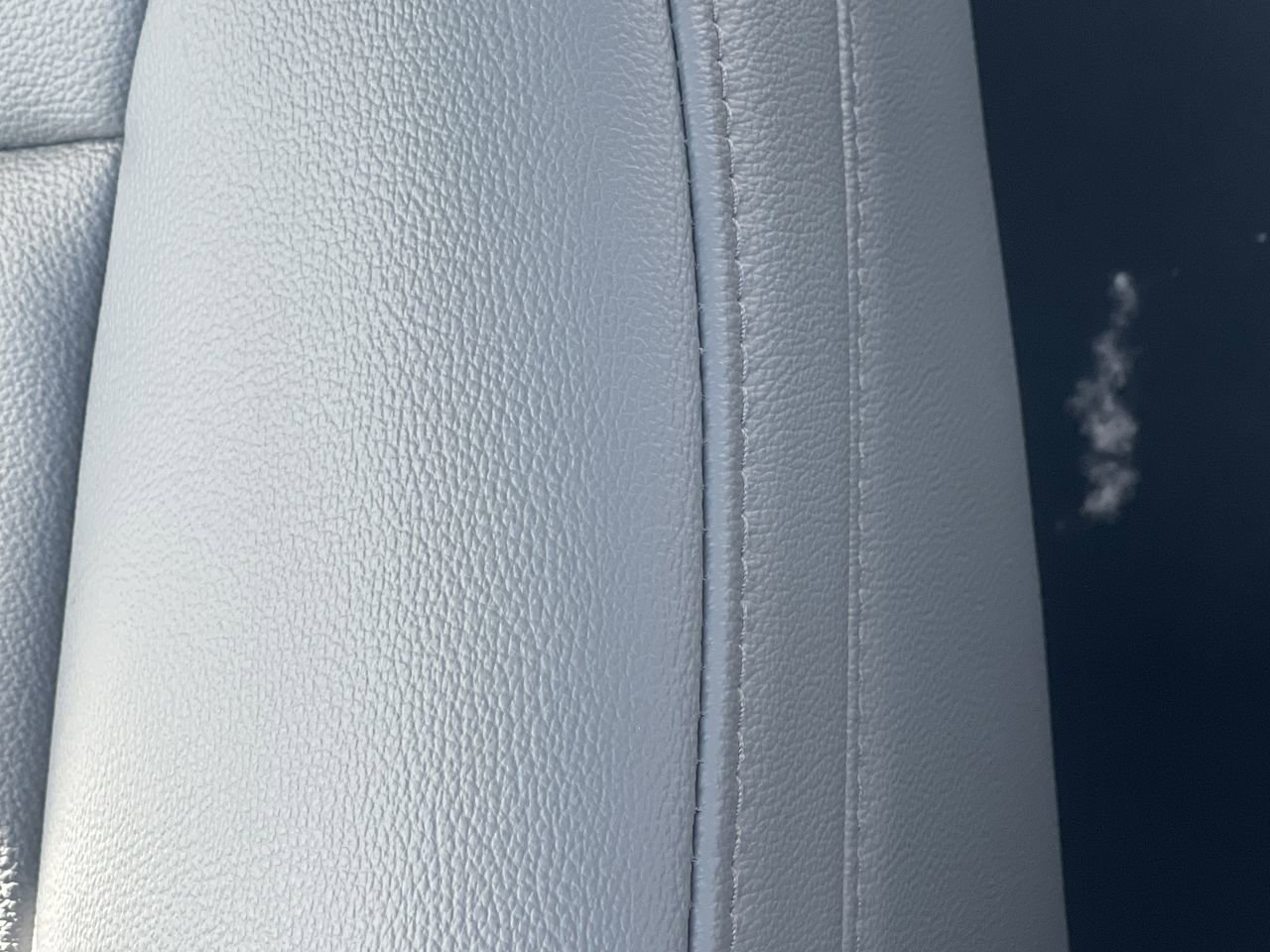 New 2026 Oxford White Ford XL image 25