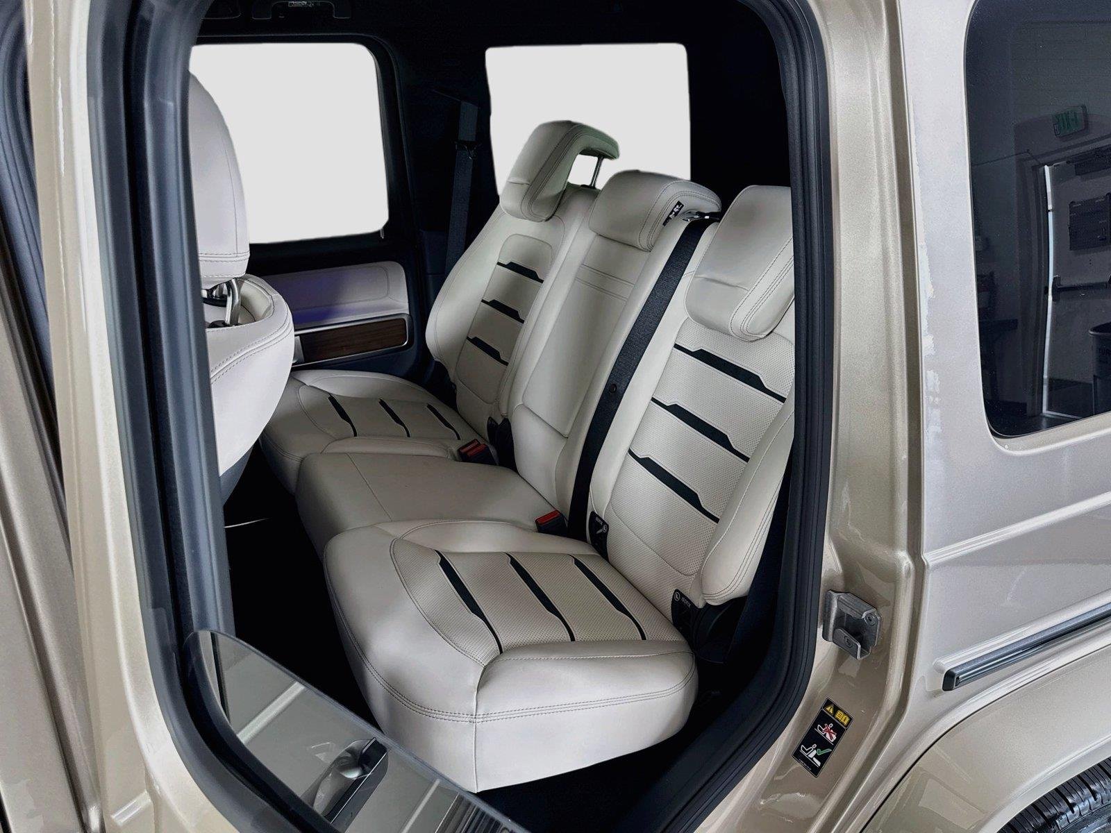 Used 2026 MANUFAKTUR Desert Silver Metallic Mercedes-Benz AMG® G 63 | AMG® Cross Spoke Wheels | Performance Pkg image 24