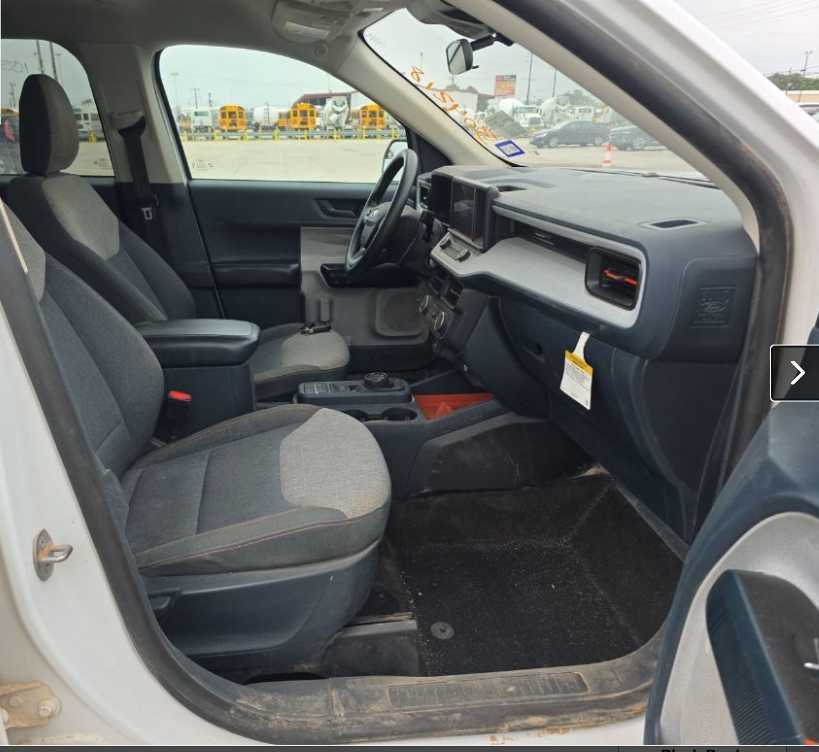 Used 2024 Oxford White Ford XLT image 2