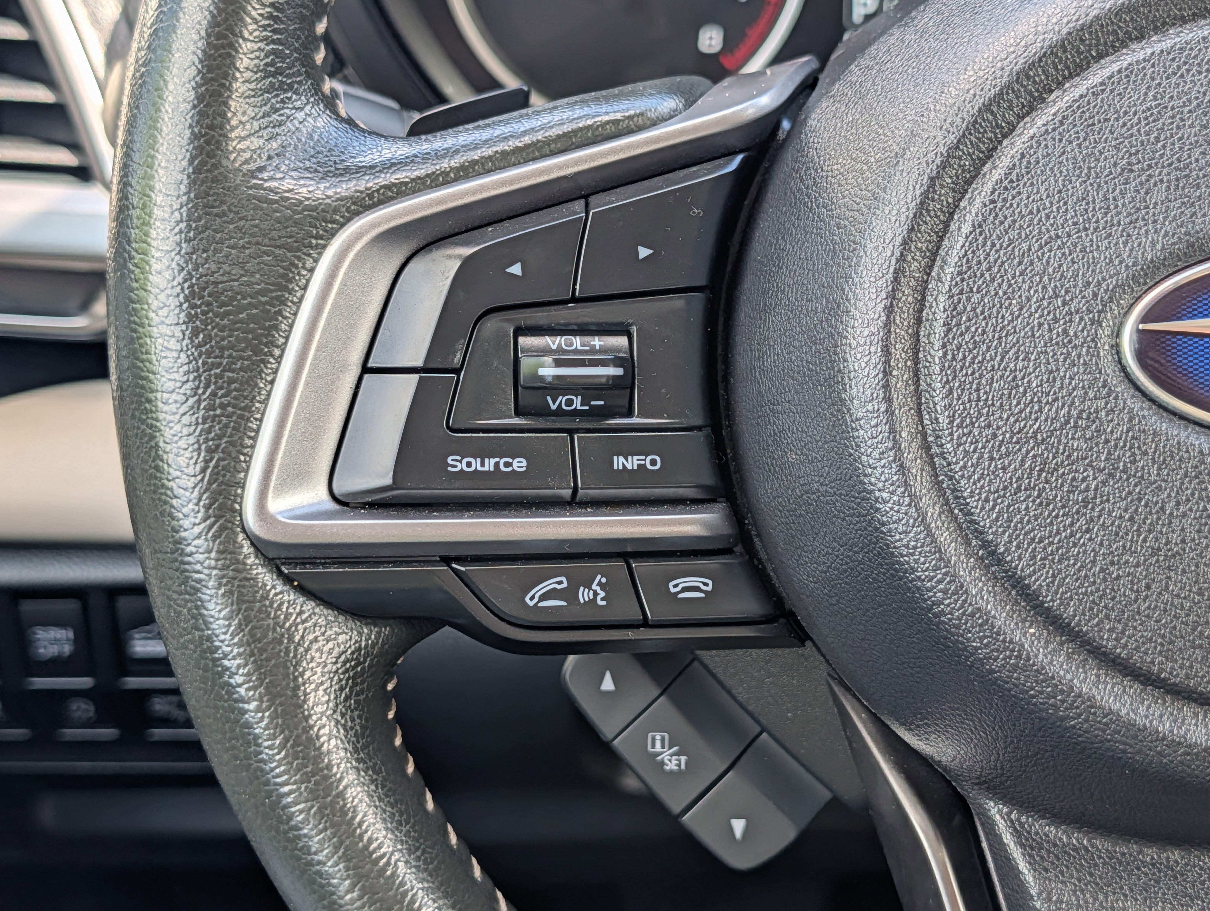 Used 2024 Magnetite Gray Metallic Subaru Limited image 31