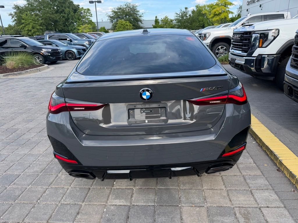 Used 2024 Gray BMW M440i image 7