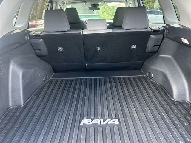 Certified Used 2024 Silver Toyota XLE image 23