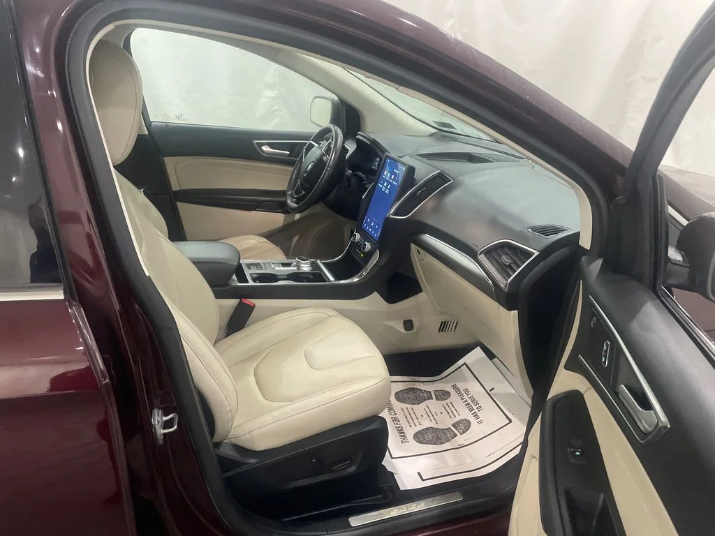 Used 2022 Burgundy Velvet Metallic Tinted Clearcoat Ford Titanium image 24