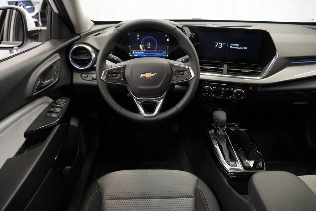 2026 Chevrolet Trax LT - Photo 13