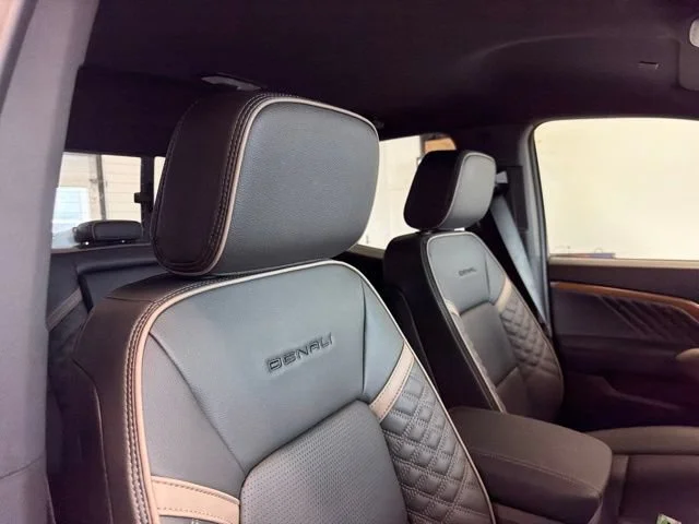 2026 GMC Canyon Denali - Photo 26
