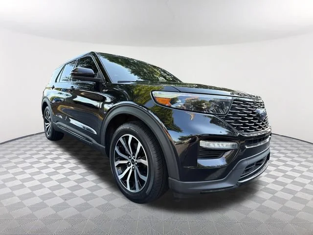 Used 2022 Black Ford ST-Line image 3