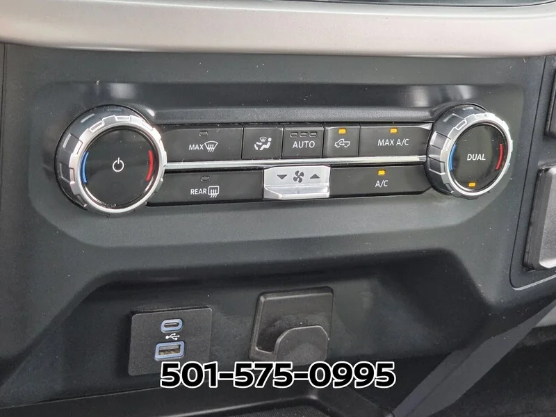 Used 2023 Oxford White FORD XLT 4WD SUPERCREW 5.5