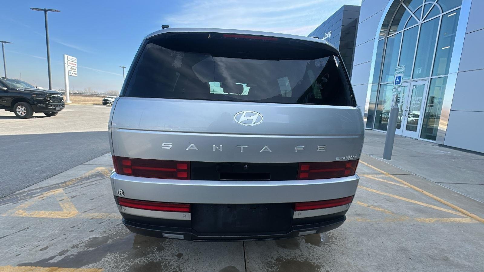 New 2025 Shimmering Silver Hyundai Limited image 3
