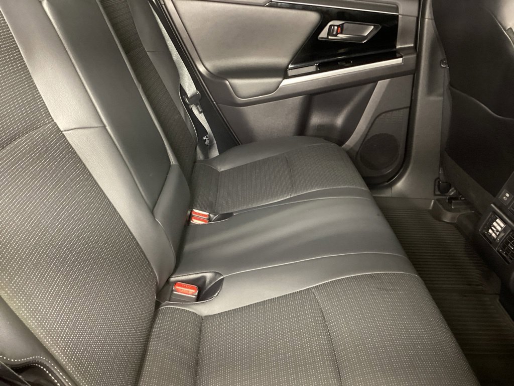 Used 2024 Red Toyota Limited image 5