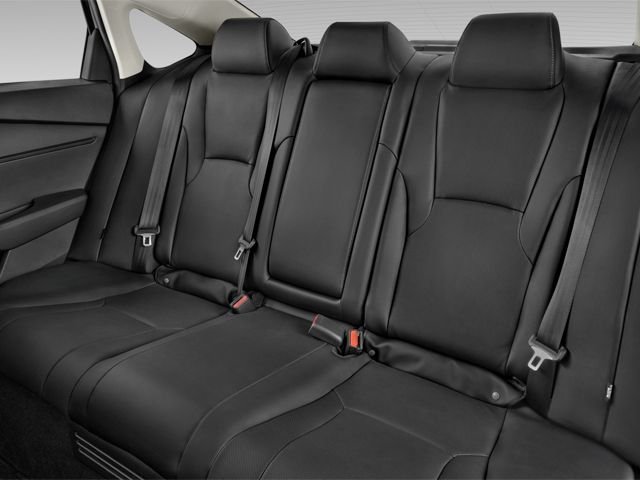 2025 Honda Accord Hybrid EX-L - Photo 11