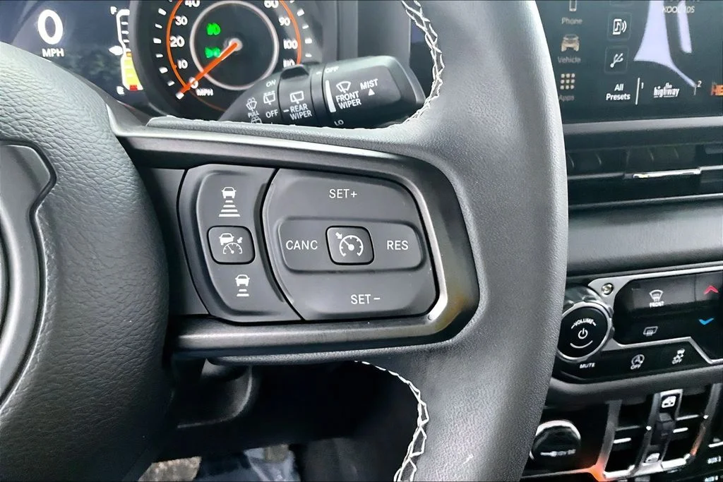 2025 Jeep Wrangler 4-Door Rubicon - Photo 18