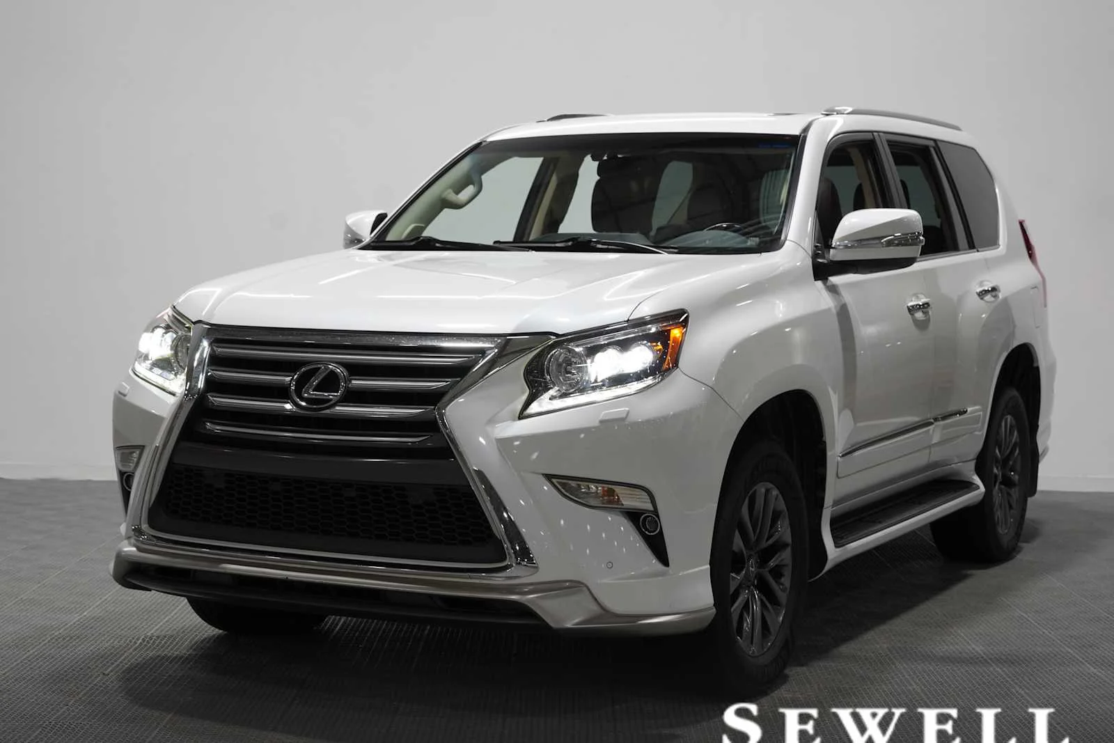 2019 Lexus GX 460 460 PREMIUM's photo