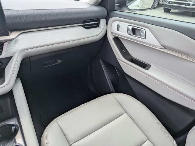 2026 Ford Explorer Active - Photo 19