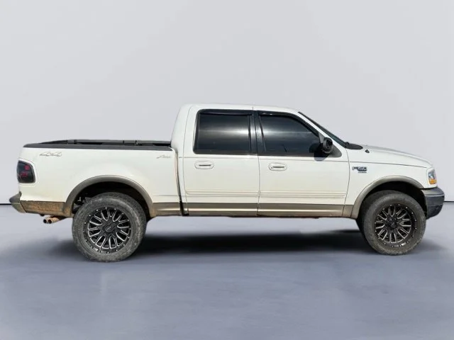 Used 2003  Ford  image 1