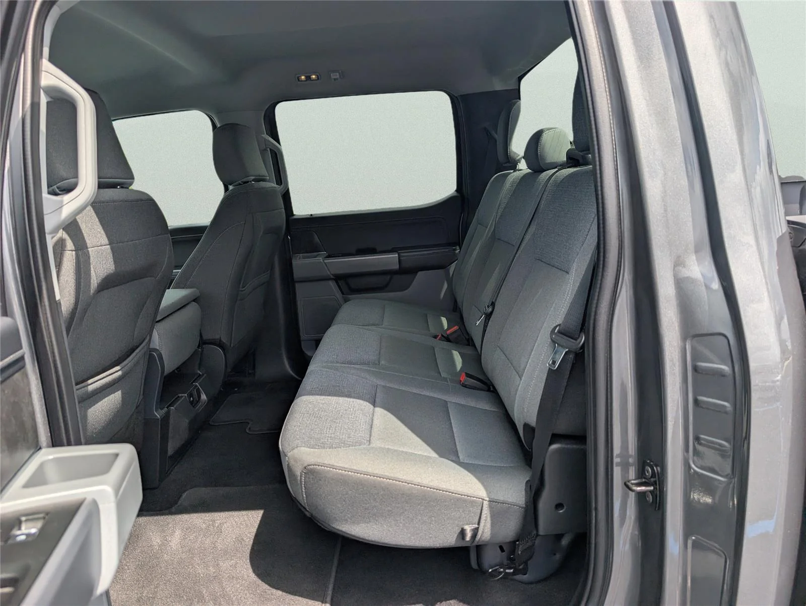 Used 2025 Carbonized Gray Ford XLT image 22
