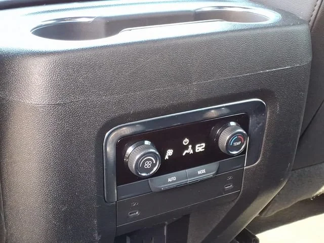 Used 2025 Black Chevrolet Z71 image 9