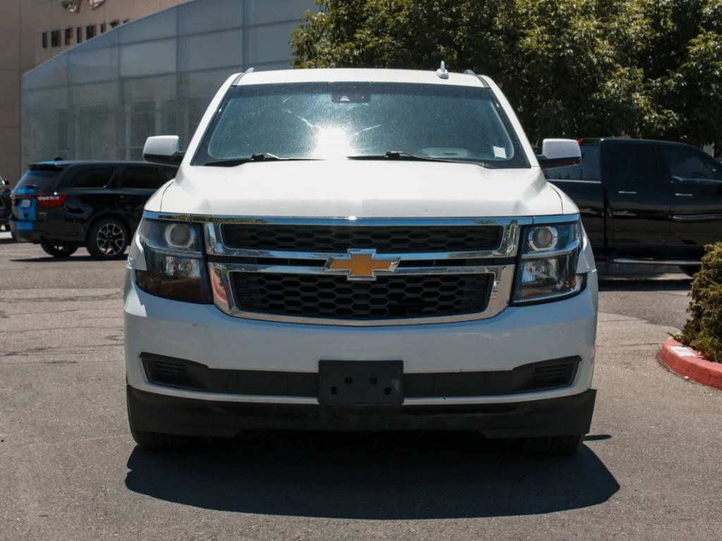 Used 2019 Summit White Chevrolet LT image 2