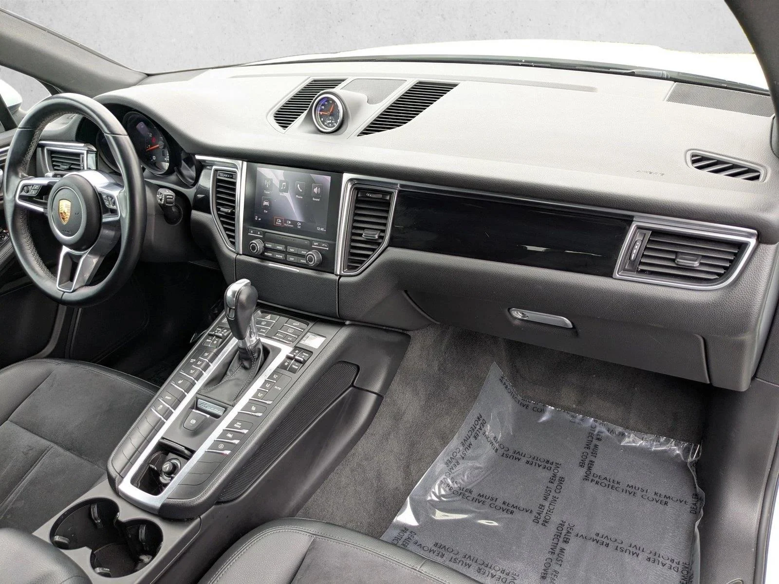 Used 2017 White Porsche  image 21