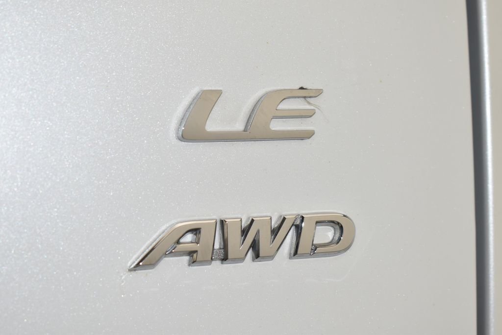 Used 2023 Beige Toyota LE image 10