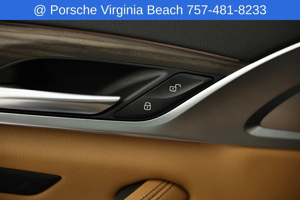 Used 2023 Gray BMW 540i xDrive image 17