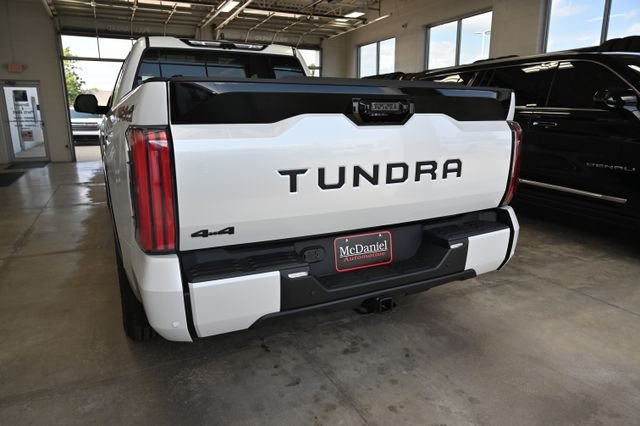 New 2026 Wind Chill Pearl <sup>1</sup> Toyota  Platinum image 6