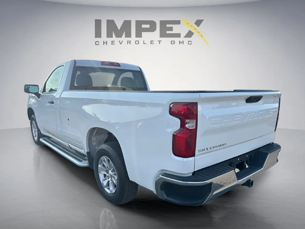 Used 2025 Summit White Chevrolet WT image 3