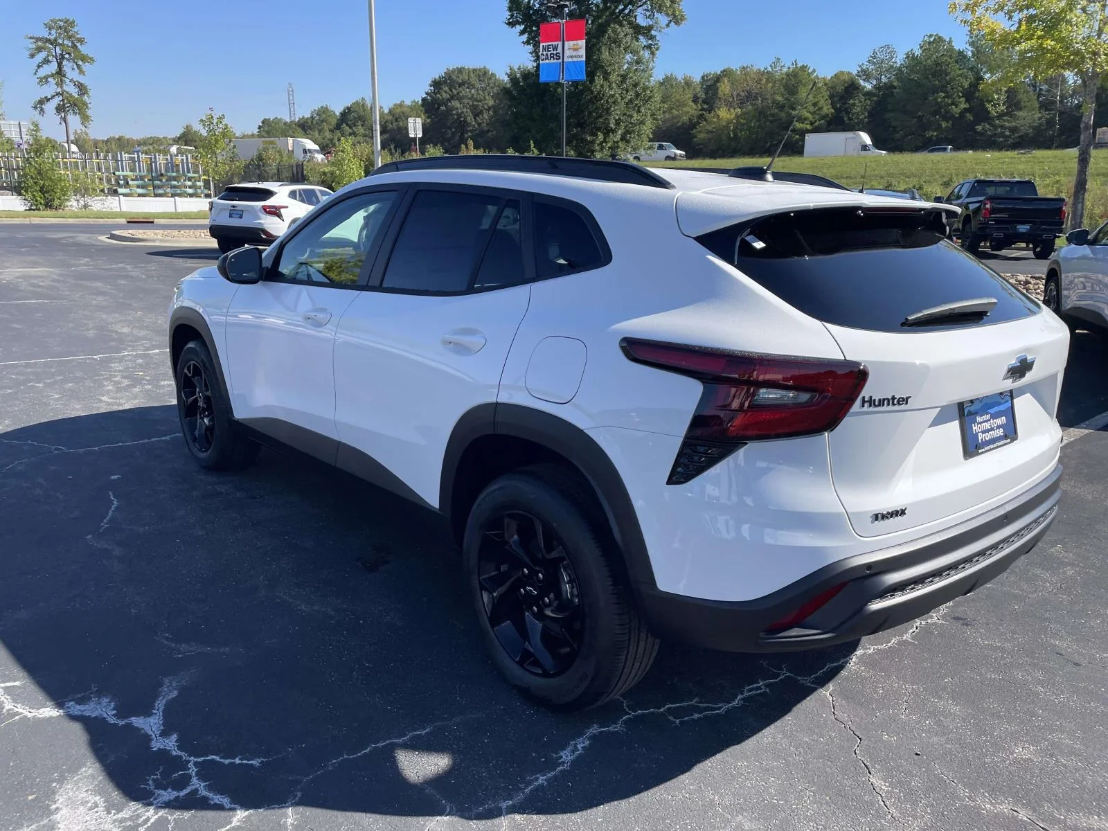 New 2026 Summit White Chevrolet LT image 4