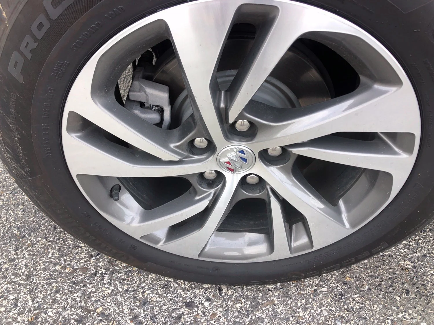 Used 2023 SAPPHIRE METALLIC Buick Essence image 24
