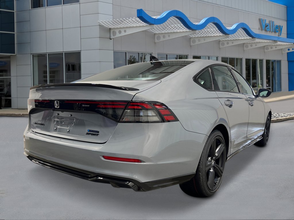 New 2026 Urban Gray Pearl Honda Sport-L image 5