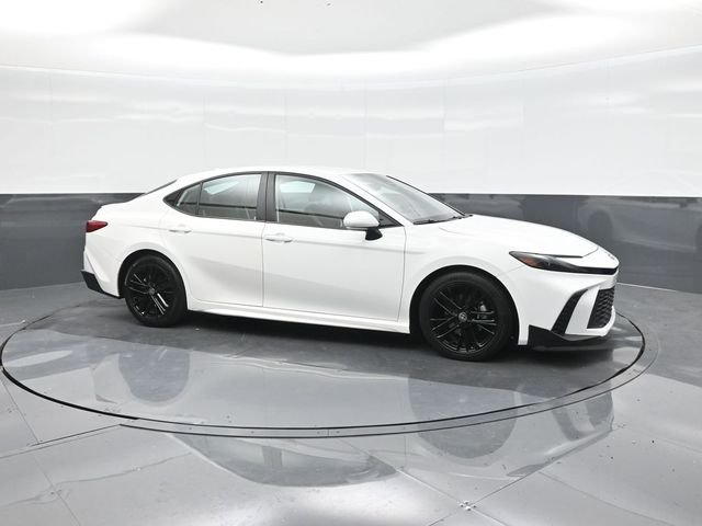 Used 2025 White Toyota SE image 17